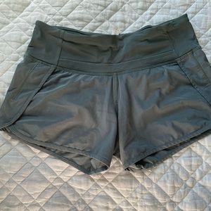 Lululemon 4” Speed Up Mid Rise Shorts
